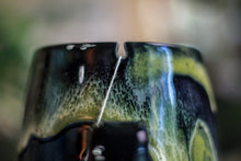 Load image into Gallery viewer, 28-D Mossy Grotto Notched Mug, 28 oz.