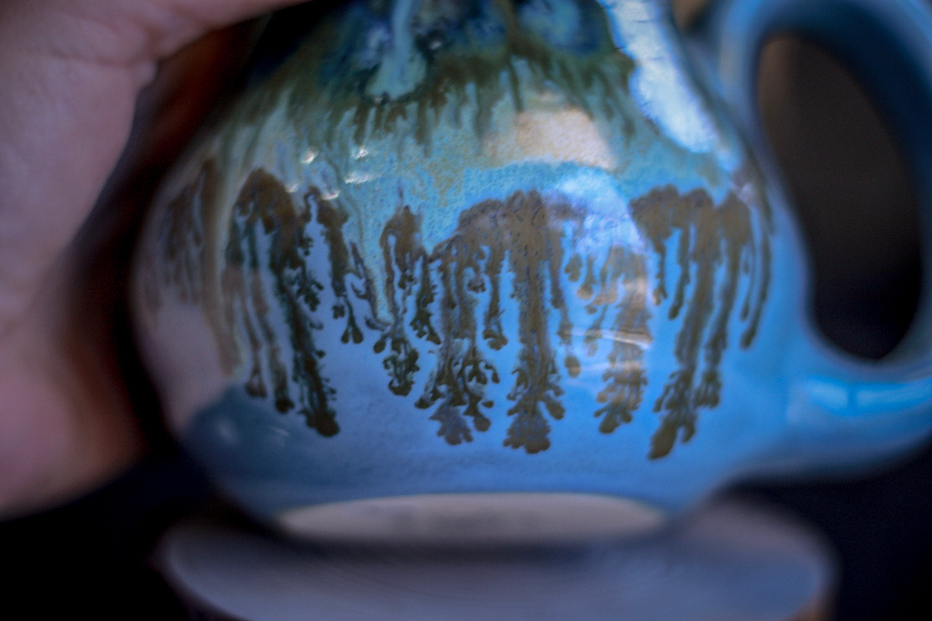 03-B Champlain Falls Barely Flared Acorn Mug, 19 oz.