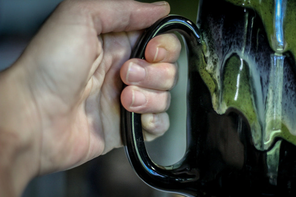 29-E Mossy Grotto Mug, 20 oz.
