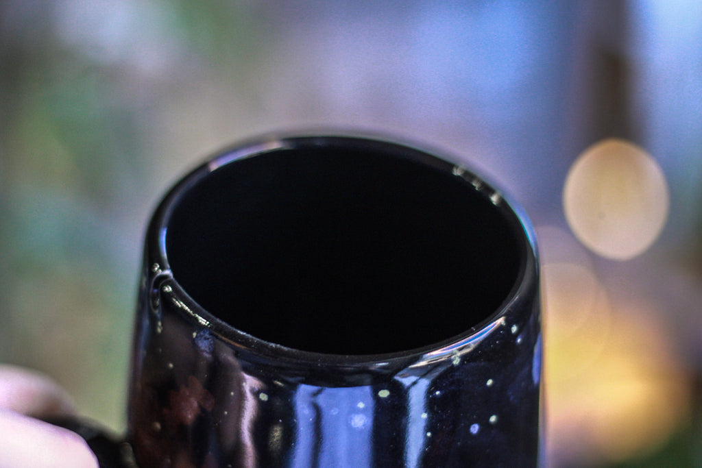 27-C Scarlet Stellar Notched Mug, 23 oz.
