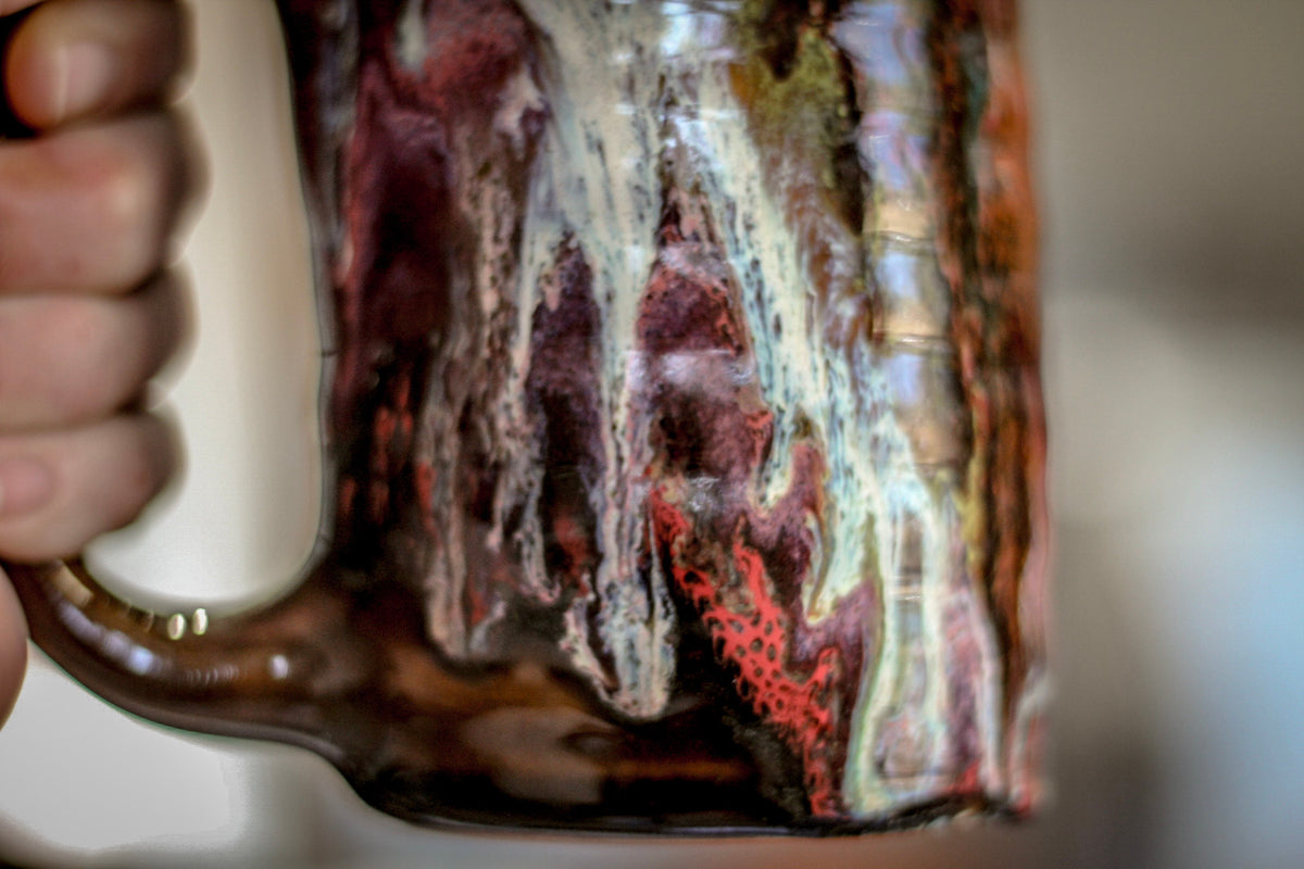 31-C Rainbow Grotto Textured Mug - MISFIT, 17 oz. - 35% off