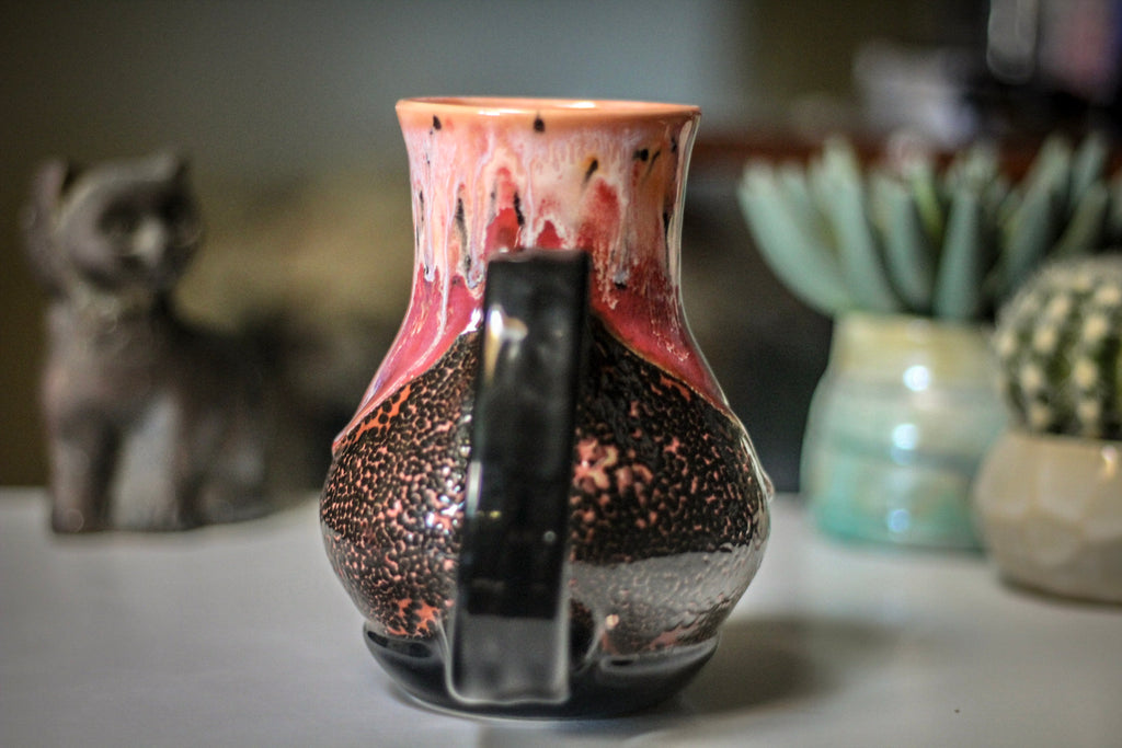 04-B Coral Mountain Lava Flared Acorn Mug - MISFIT, 21 oz. - 20% off