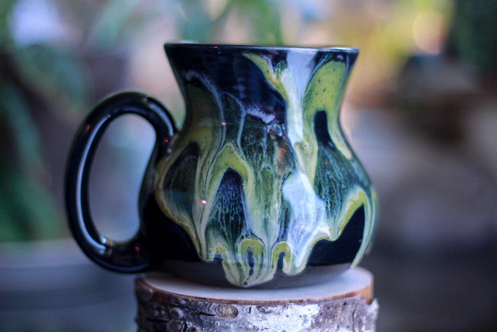 26-D Mossy Grotto Flared Mug - MISFIT, 20 oz. - 20% off