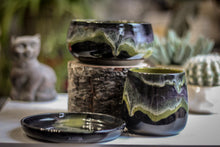 Load image into Gallery viewer, 31-E Mossy Grotto Hermit Set, 12 oz. cup/ 19 oz. bowl