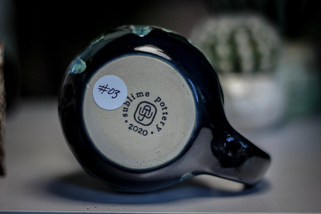 03-D New Wave Gourd Mug, 21 oz.