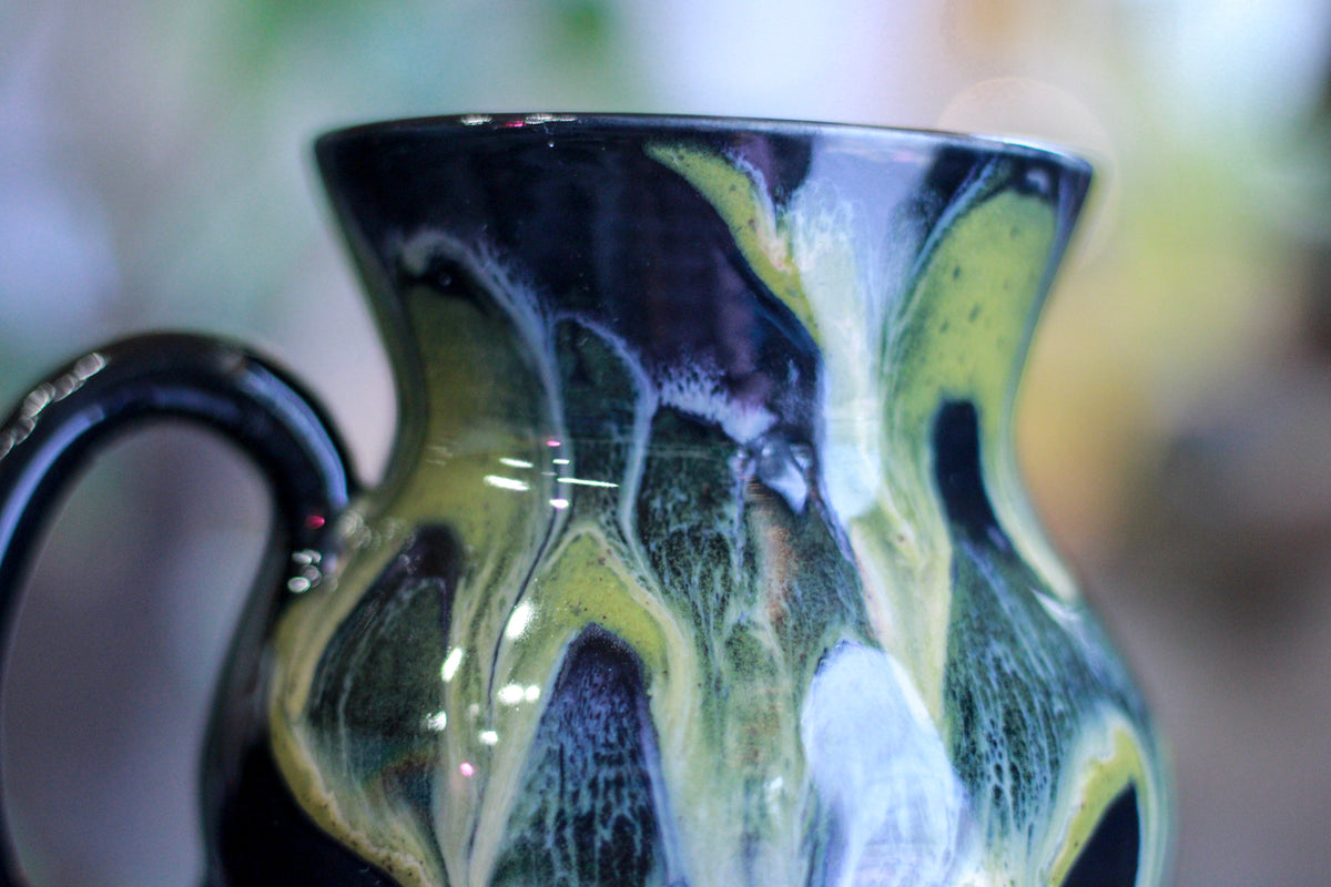 26-D Mossy Grotto Flared Mug - MISFIT, 20 oz. - 20% off