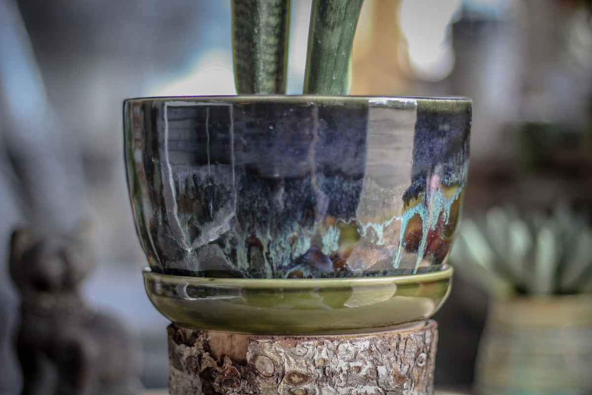 04-C PROTOTYPE Planter with Plate