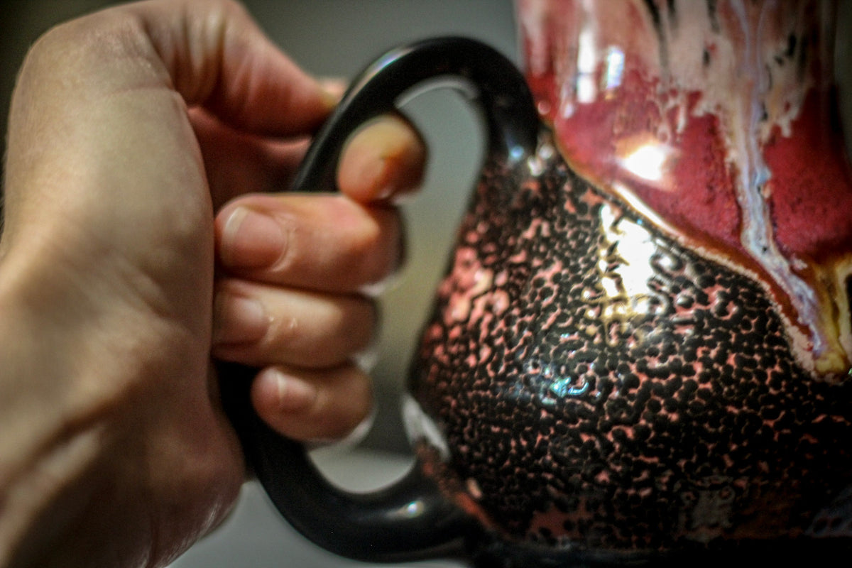 04-B Coral Mountain Lava Flared Acorn Mug - MISFIT, 21 oz. - 20% off