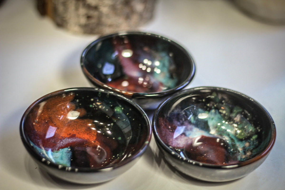 34-G Rainbow Stellar Treasure Bowl, 3 oz. - This listing is for one bowl.