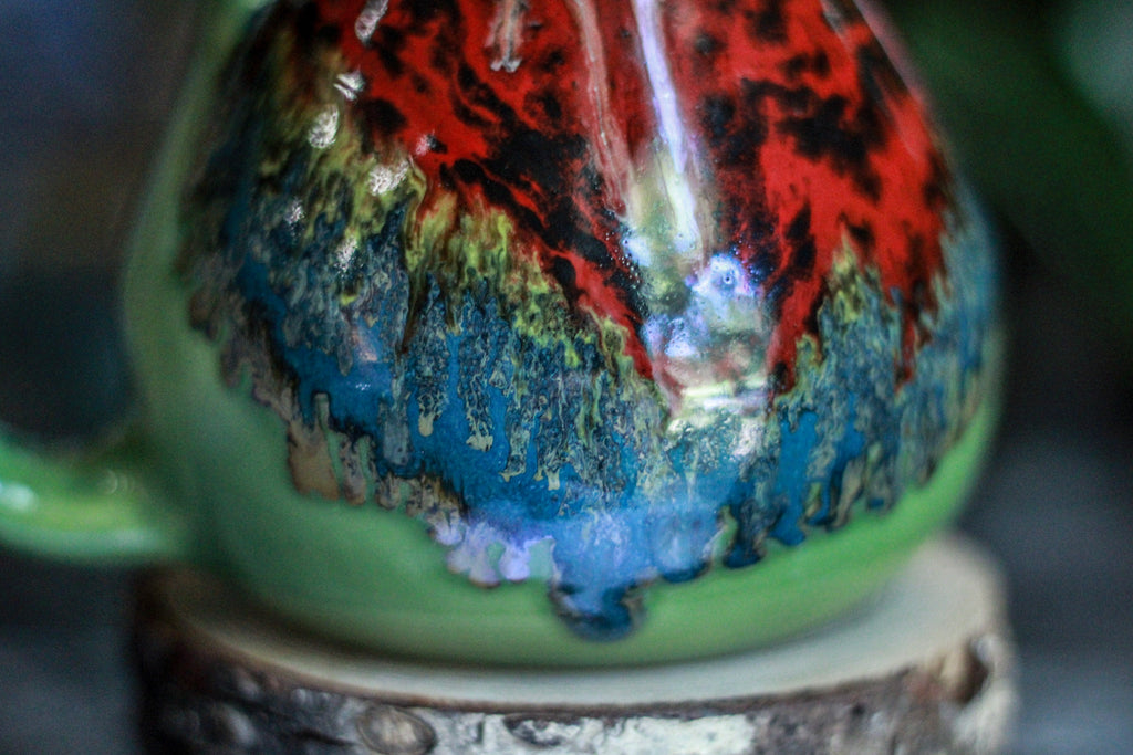 16-C Red and Green PROTOTYPE Flared Mug, 22 oz.