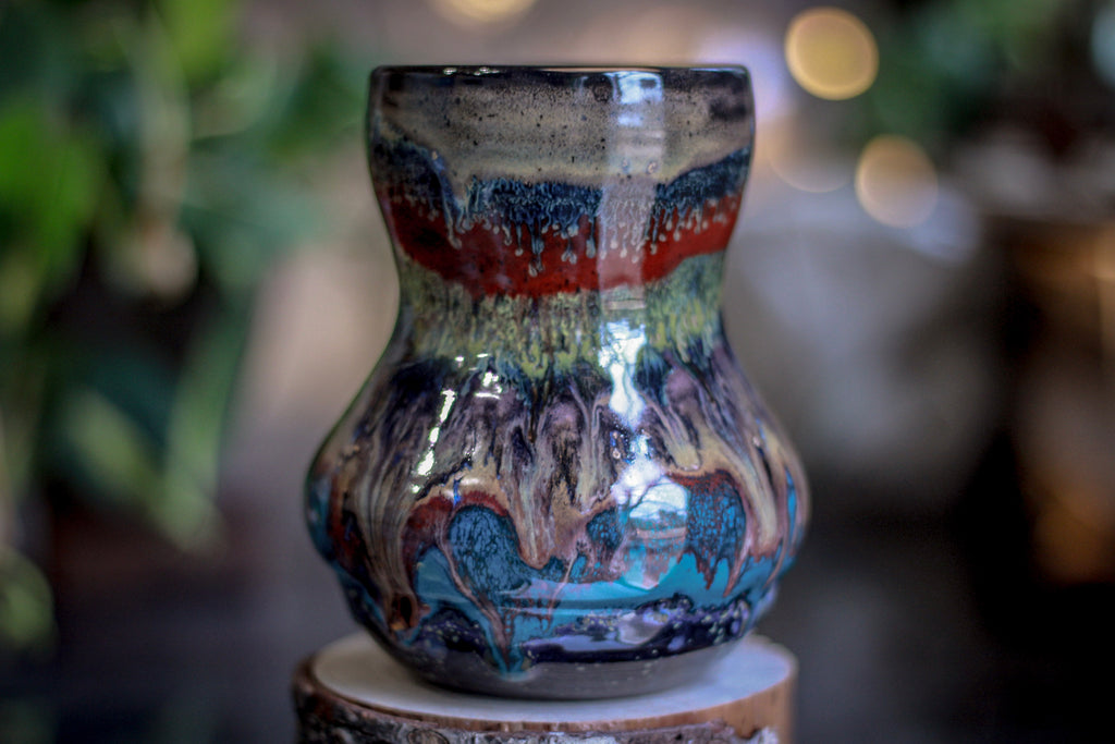 32-A Cosmic Grotto Acorn Gourd Mug, 22 oz.