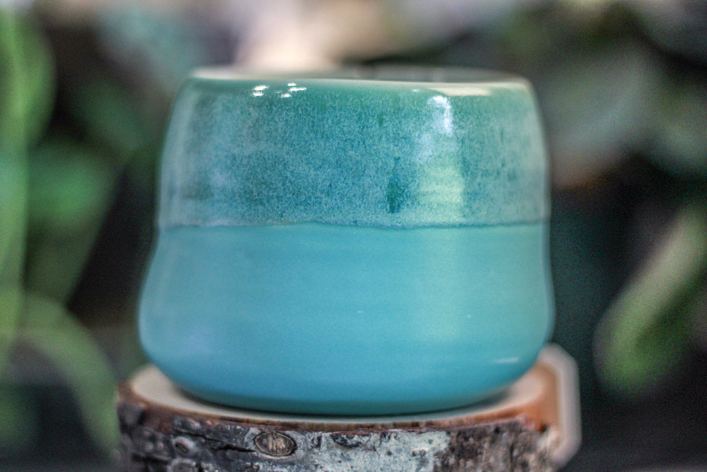 04-G EXPERIMENT Notched Gourd Mug, 15 oz.