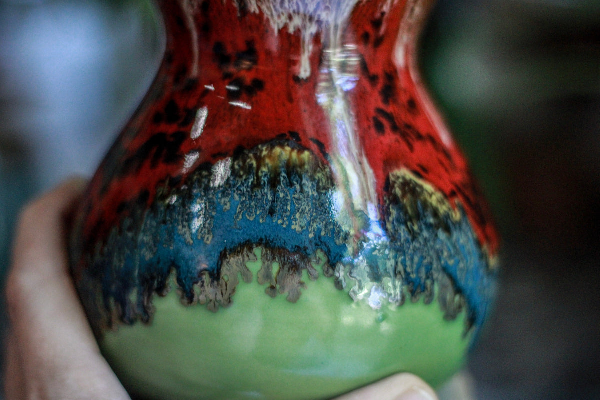 16-C Red and Green PROTOTYPE Flared Mug, 22 oz.