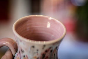 04-D Granny's Lace Flared Mug, 18 oz.