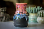 05-D Coral Meadow Barely Flared Acorn Mug, 20 oz.