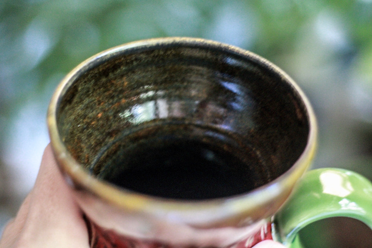16-C Red and Green PROTOTYPE Flared Mug, 22 oz.