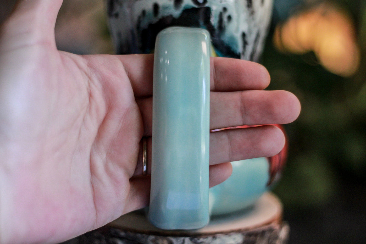 05-C Rainbow Grotto Notched Mug, 20 oz.