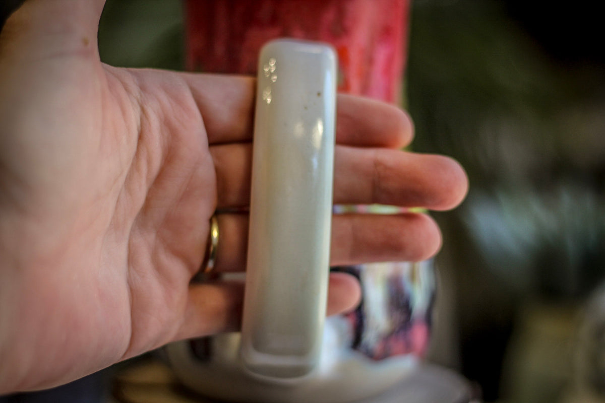 04-A PROTOTYPE Textured Flared Mug, 20 oz.