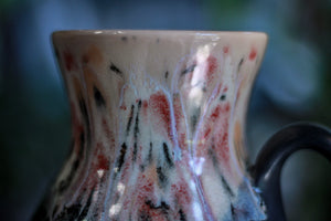 05-D Granny's Lace Flared Mug, 22 oz.