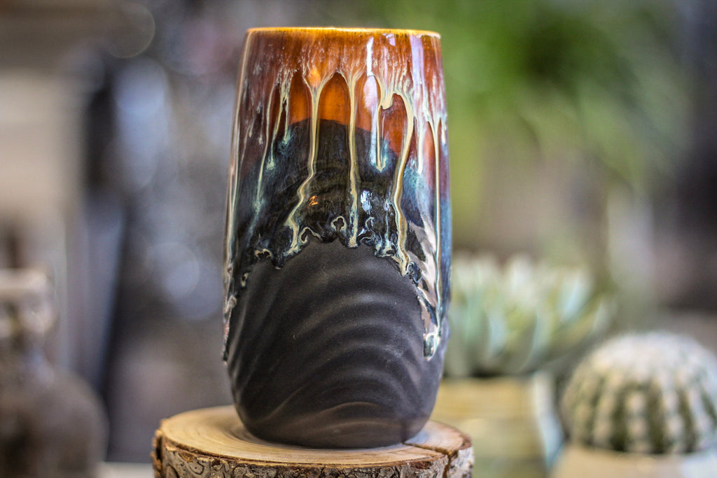 05-D New Wave Textured Mug, 19 oz.