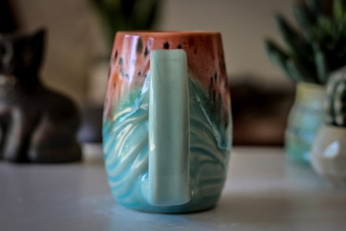 05-D Coral Meadow Textured Mug, 15 oz.