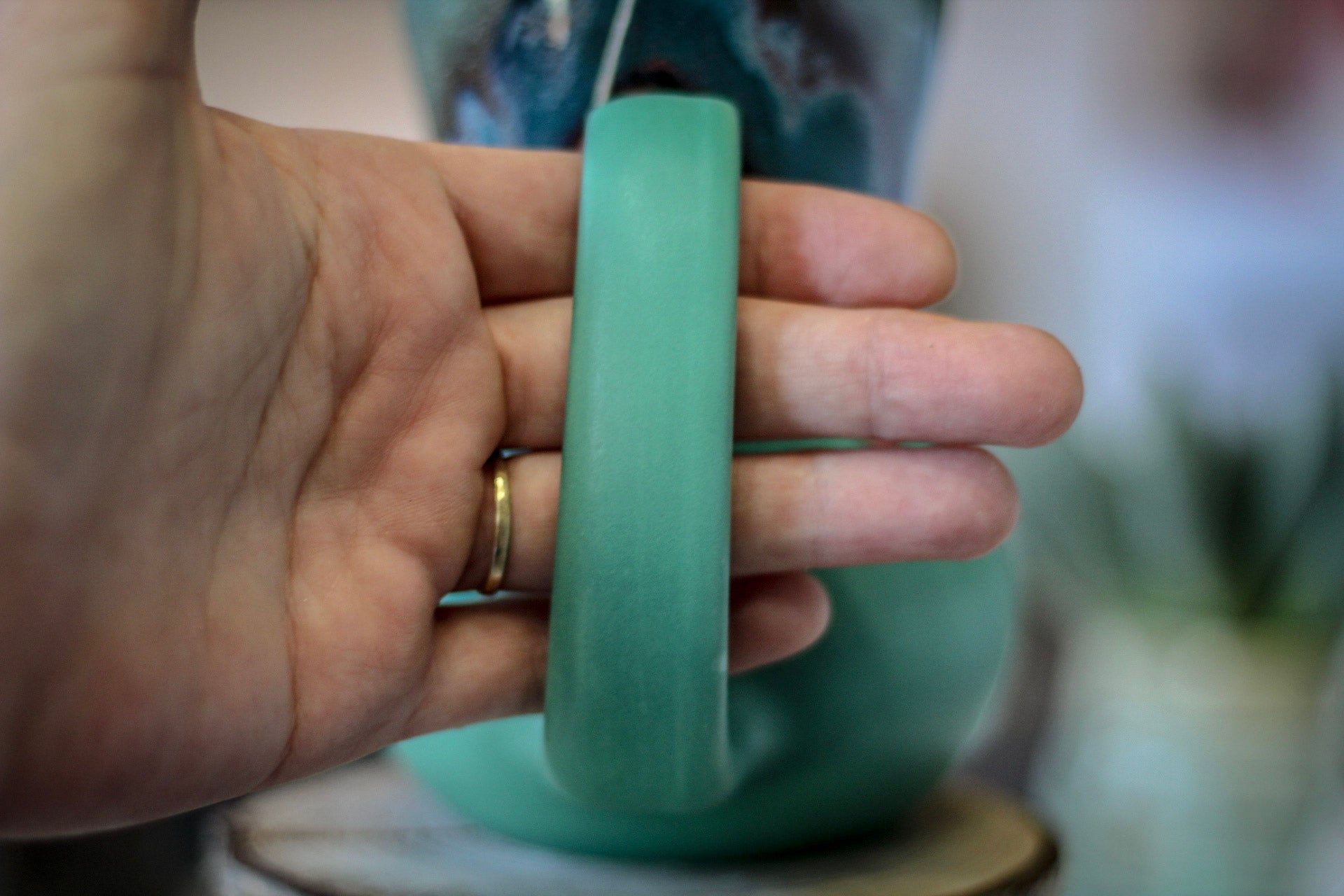 01-B Sonora Notched Gourd Mug - TOP SHELF, 18 oz.