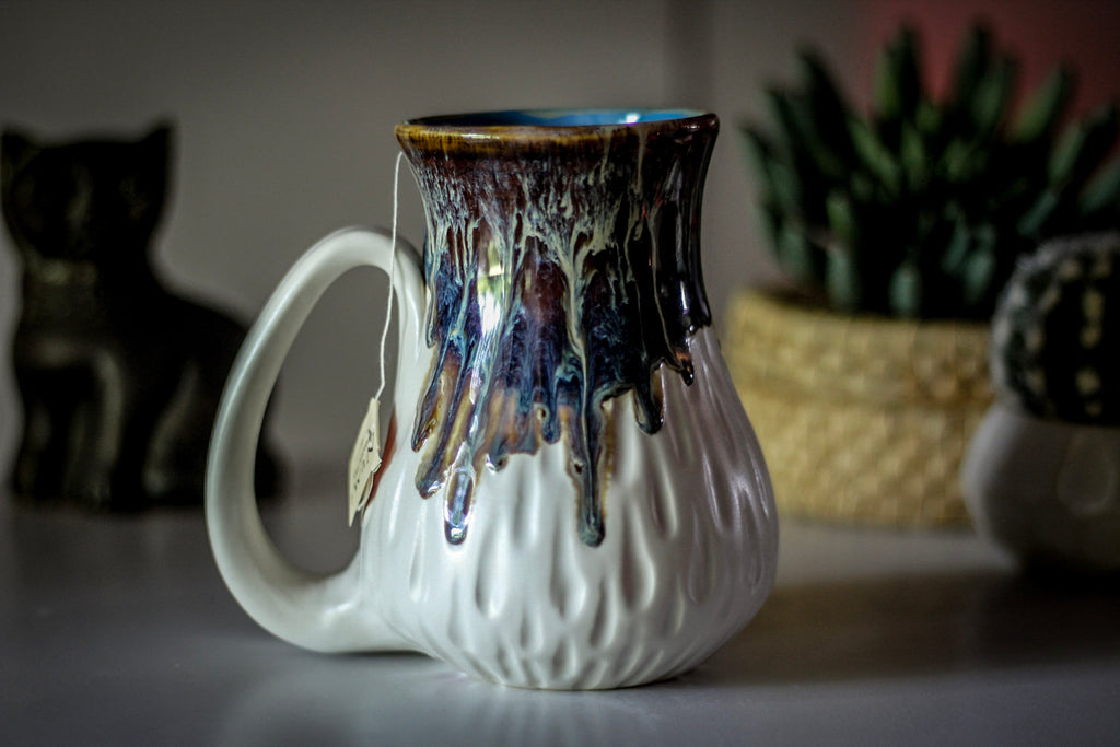 06-D New Wave Barely Flared Notched Textured Mug - MINOR MISFIT, 19 oz. - 10% off
