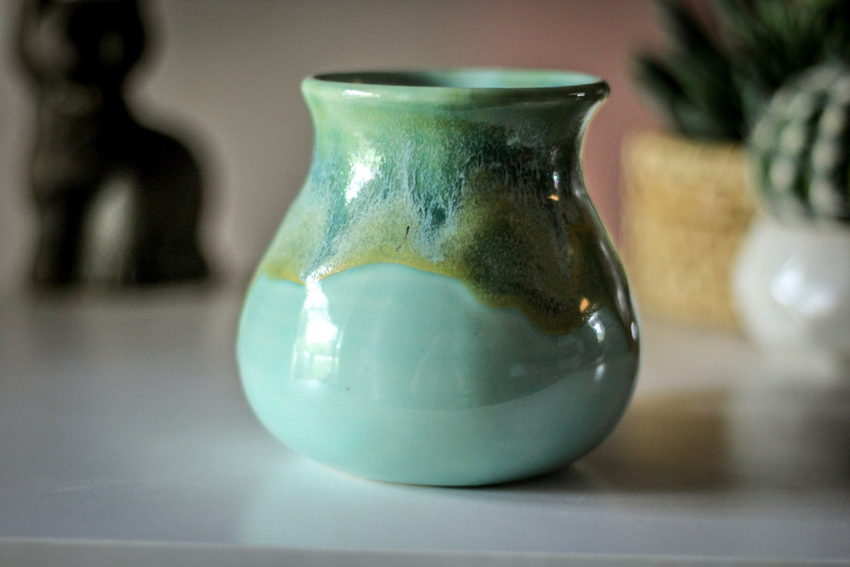 06-E Atlantean Jade Barely Flared Mug, 15 oz.