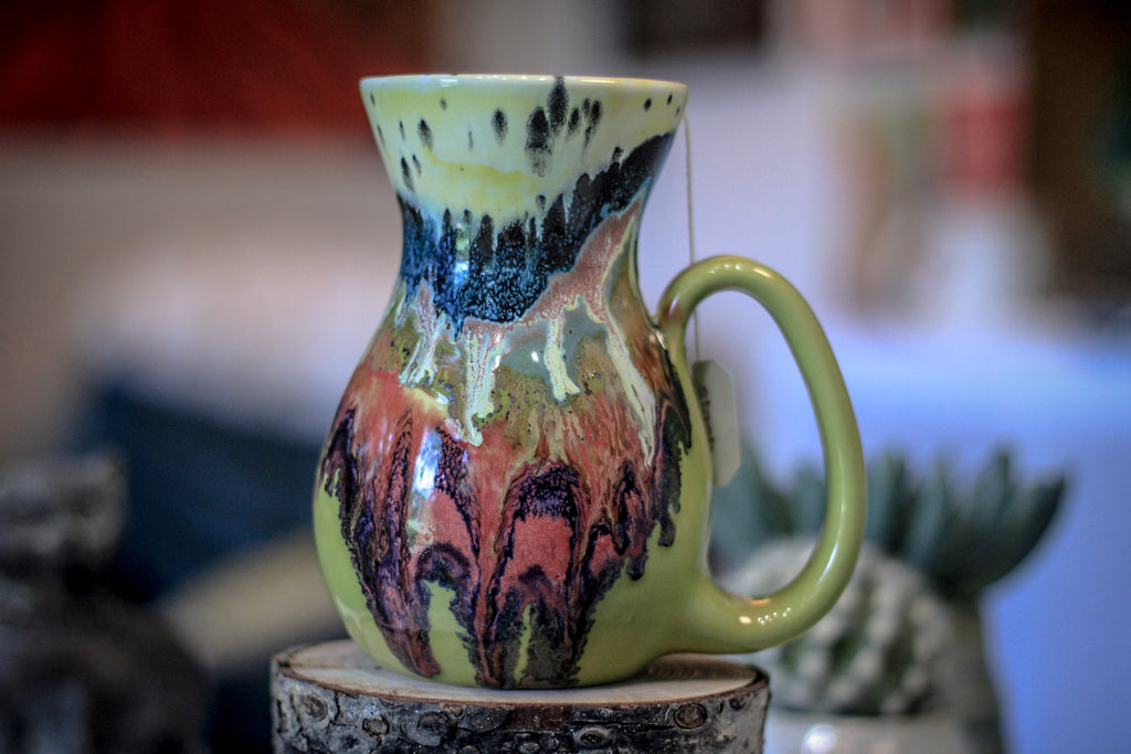 05-A Grotto PROTOTYPE Notched Flared Mug, 18 oz.