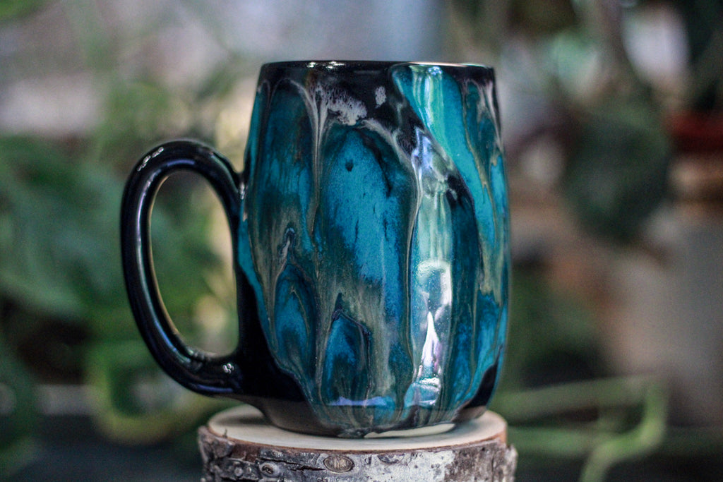 12-C Turquoise Grotto Mug - MISFIT, 24 oz. - 35% off