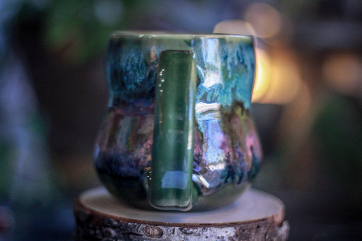 17-D Olive Grotto Gourd Mug, 12 oz.