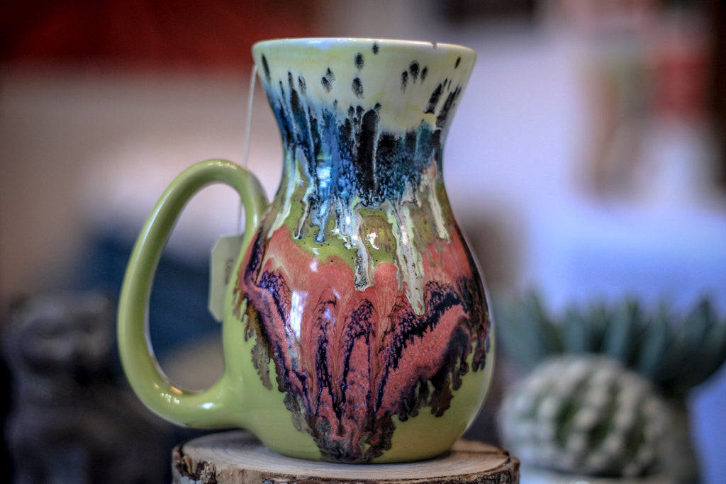 05-A Grotto PROTOTYPE Notched Flared Mug, 18 oz.