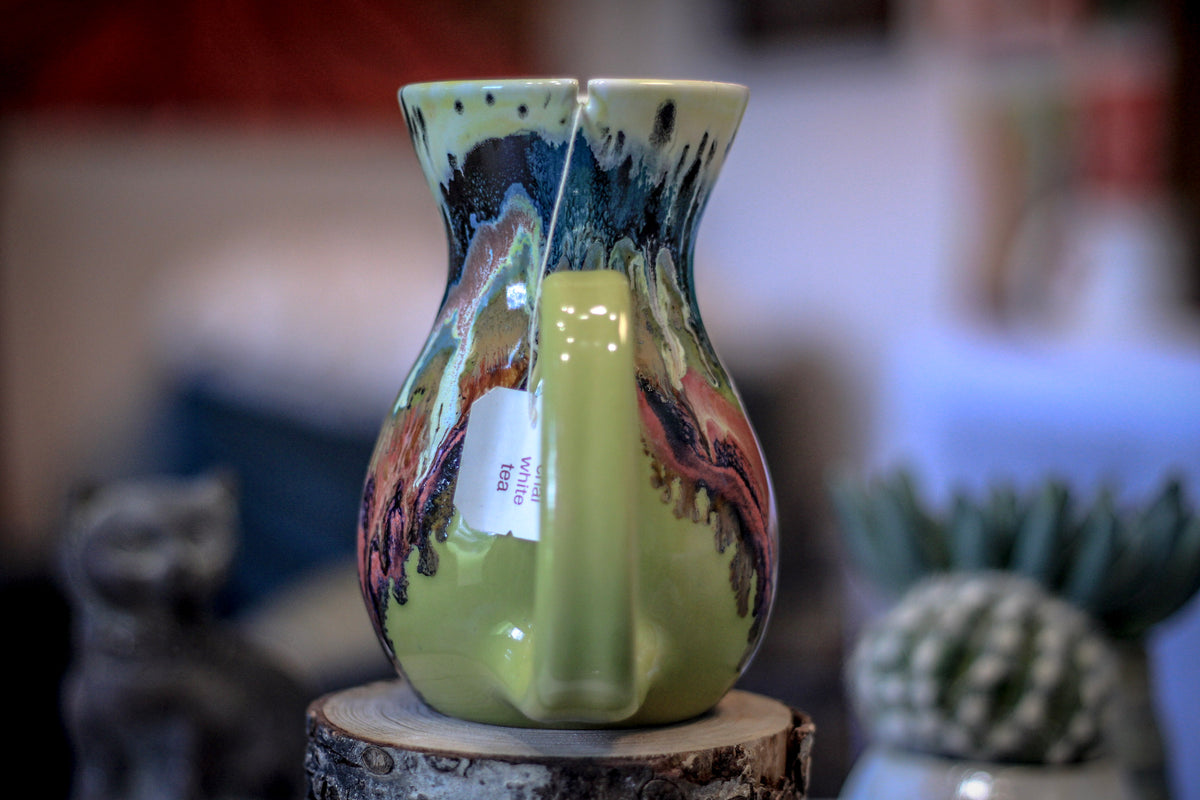 05-A Grotto PROTOTYPE Notched Flared Mug, 18 oz.