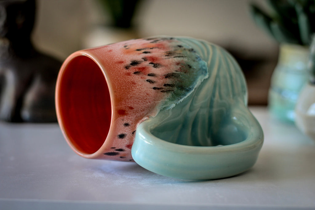 05-D Coral Meadow Textured Mug, 15 oz.