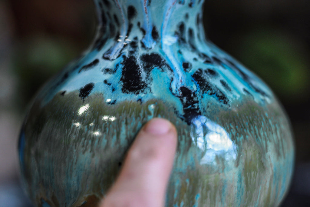05-B Champlain Falls Oil Diffuser/Vase - MINOR MISFIT, 16 oz. - 10% off