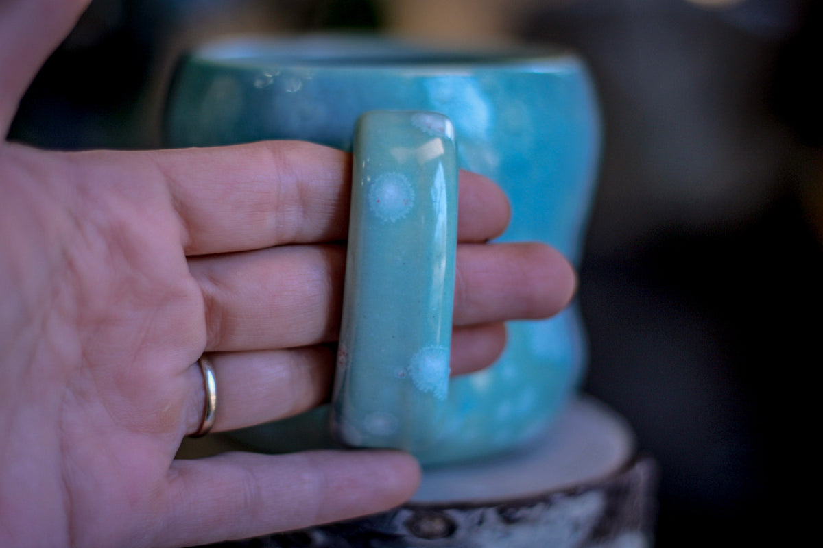 05-F Atlantean Jade Variation Gourd Mug, 13 oz.