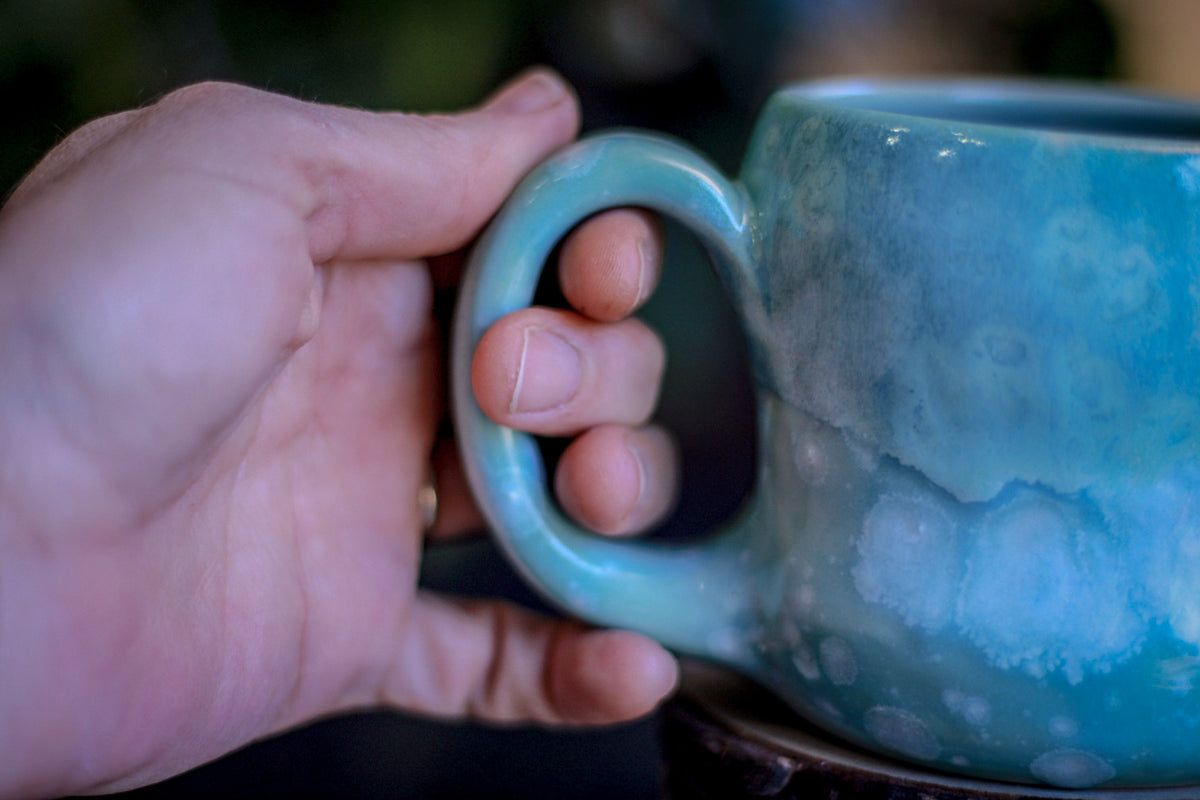 05-F Atlantean Jade Variation Gourd Mug, 13 oz.