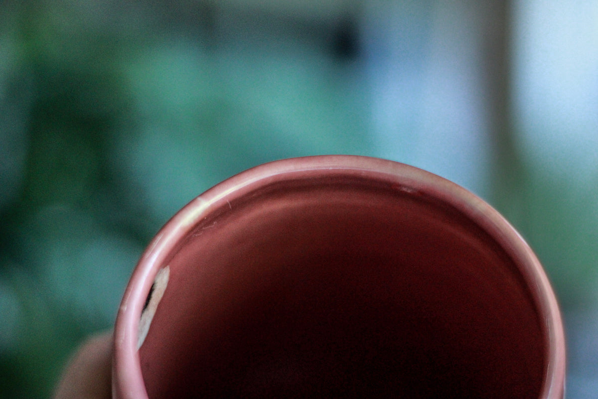 05-E Granny's Lace Textured Mug, 18 oz.