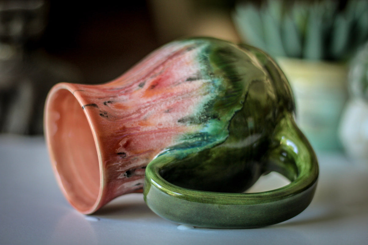 06-D Coral Meadow Barely Flared Acorn Mug, 18 oz.