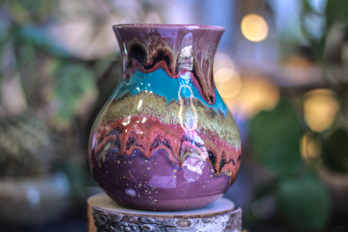 05-B Rainbow Grotto Flared Notched Mug, 22 oz.