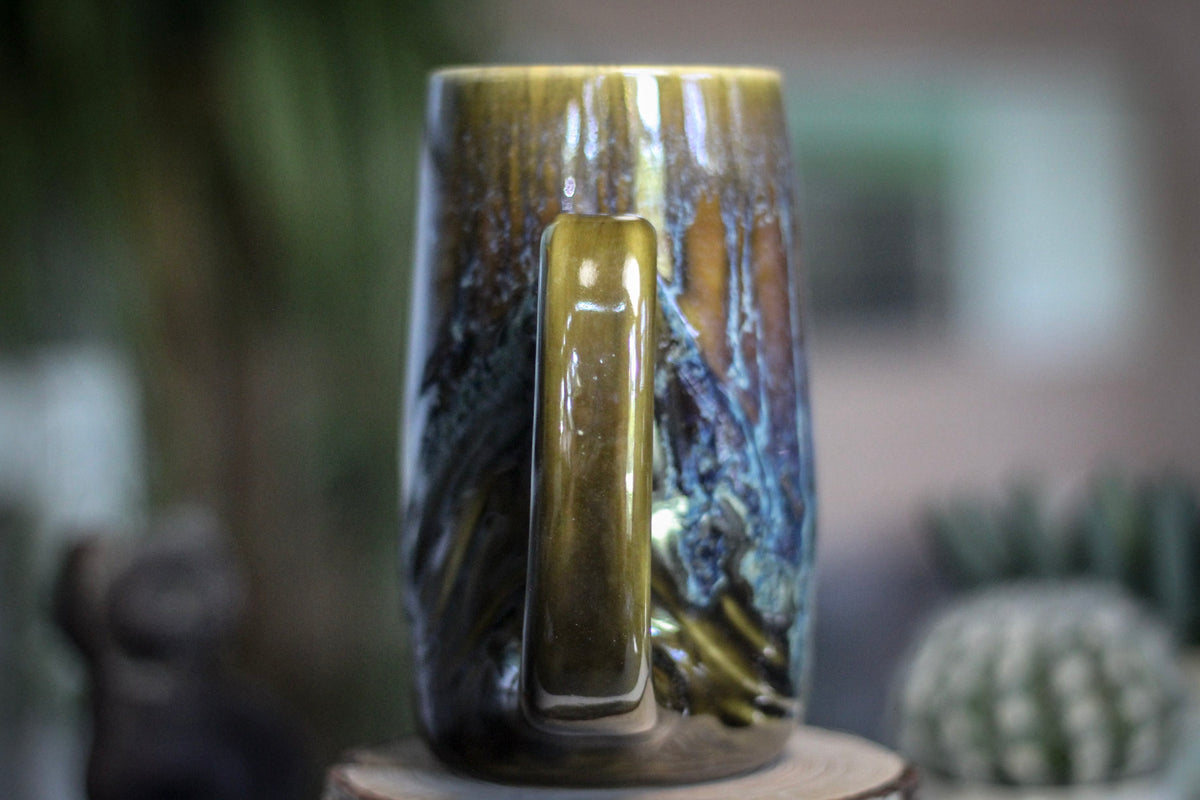 06-E Mossy Wave Textured Mug, 19 oz.