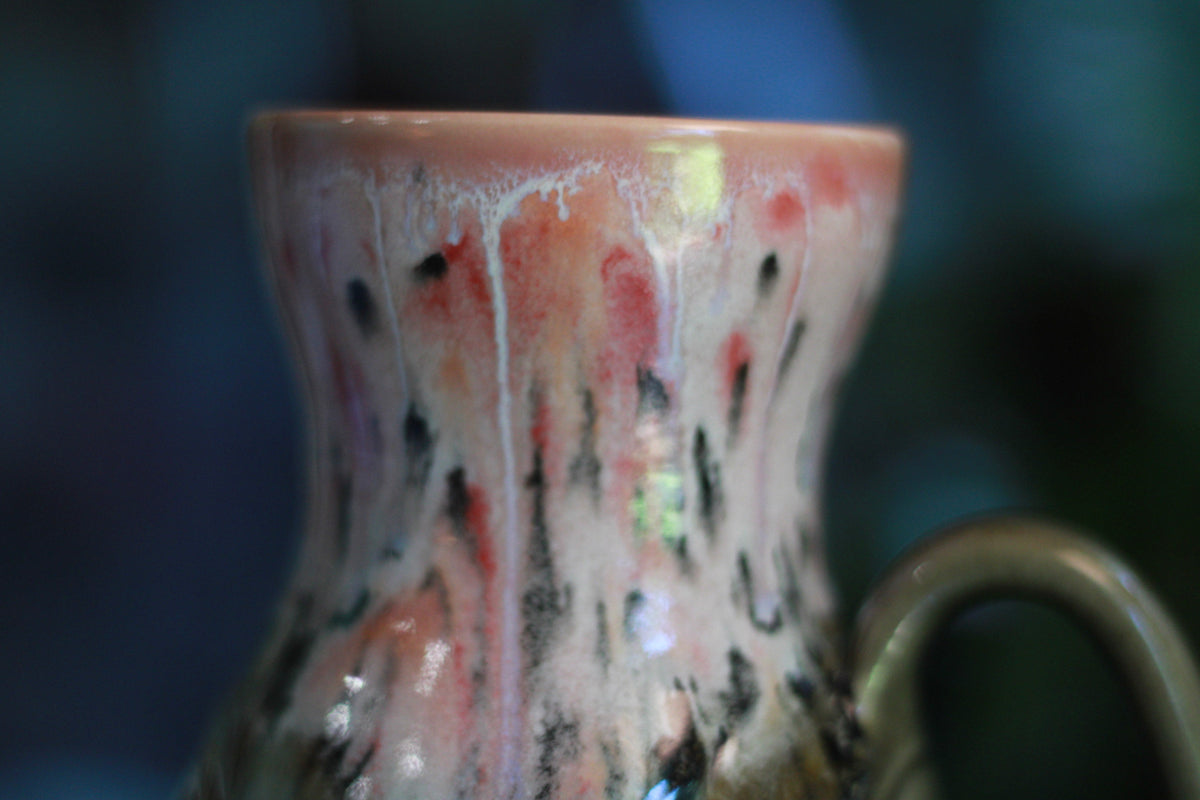 05-D Granny's Lace Barely Flared Textured Mug, 21 oz.