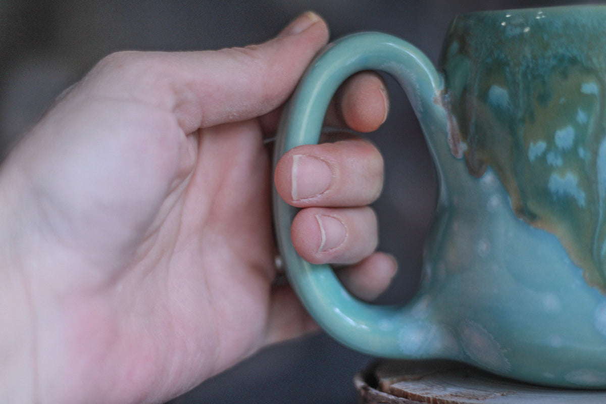 06-E Atlantean Jade Variation Notched Squat Gourd Mug, 16 oz.