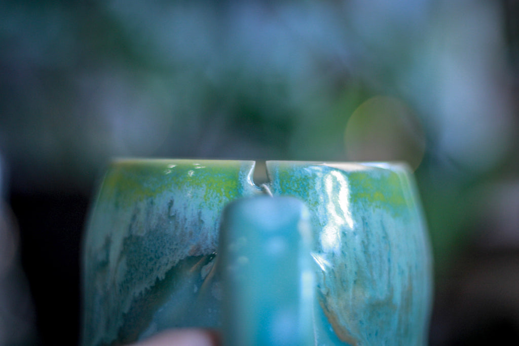 06-E Atlantean Jade Notched Squat Gourd Mug, 20 oz.