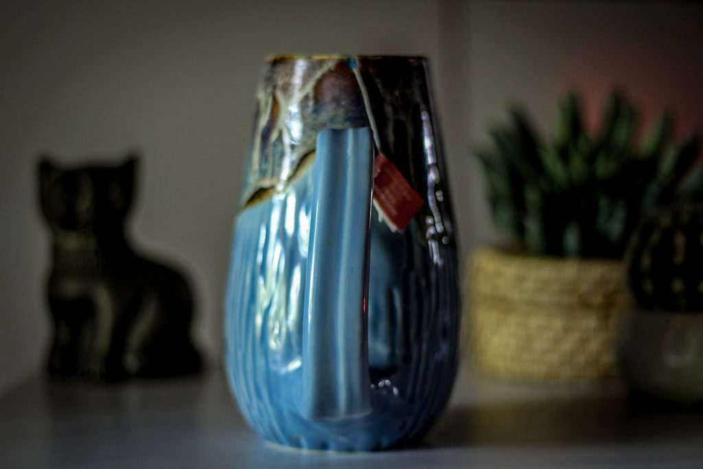 07-D New Wave Notched Textured Mug - ODDBALL, 28 oz. - 15% off