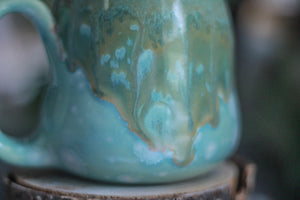 06-E Atlantean Jade Variation Notched Squat Gourd Mug, 16 oz.