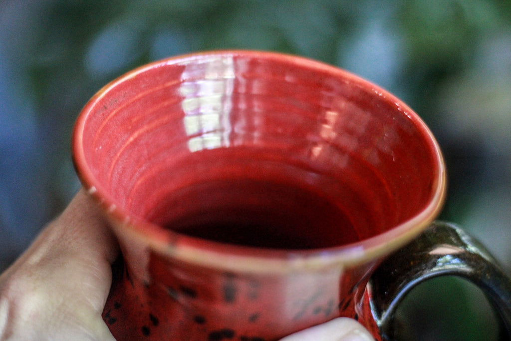 18-E Vesuvius Very Flared Mug, 21 oz.