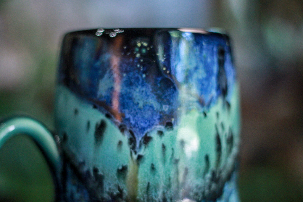01-B Mountain Aurora Gourd Mug - MISFIT, 23 oz. - 35% off