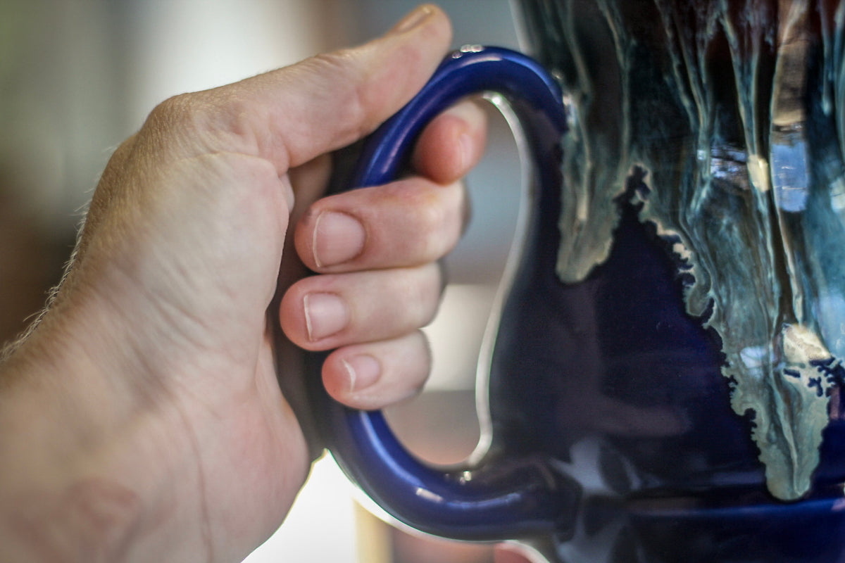 06-D New Wave Acorn Mug - TOP SHELF, 22 oz.