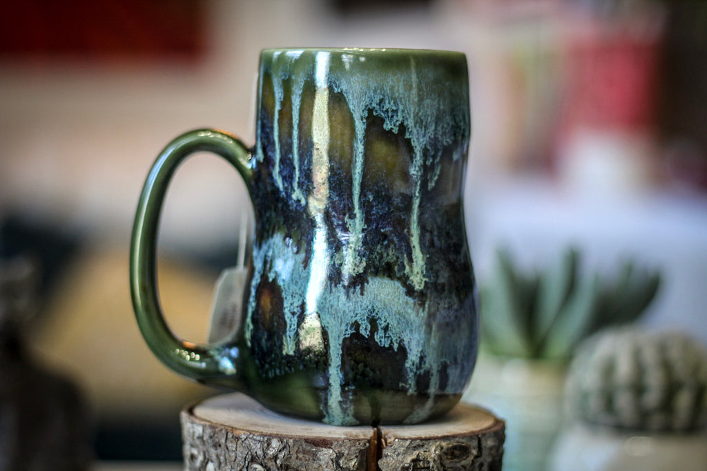 08-E Boreal Mist Notched Gourd Mug, 16 oz.